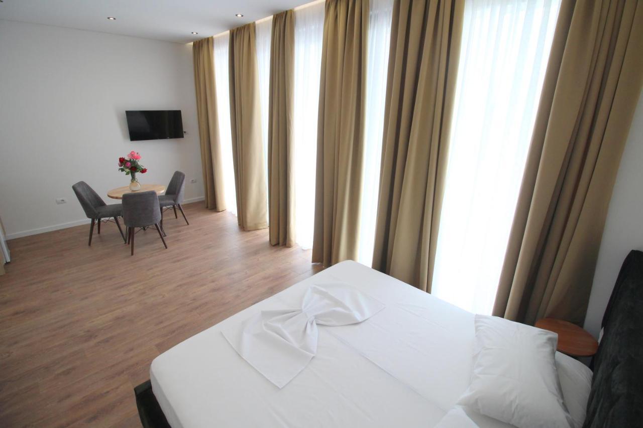Juer Hotel Bajkaj 外观 照片