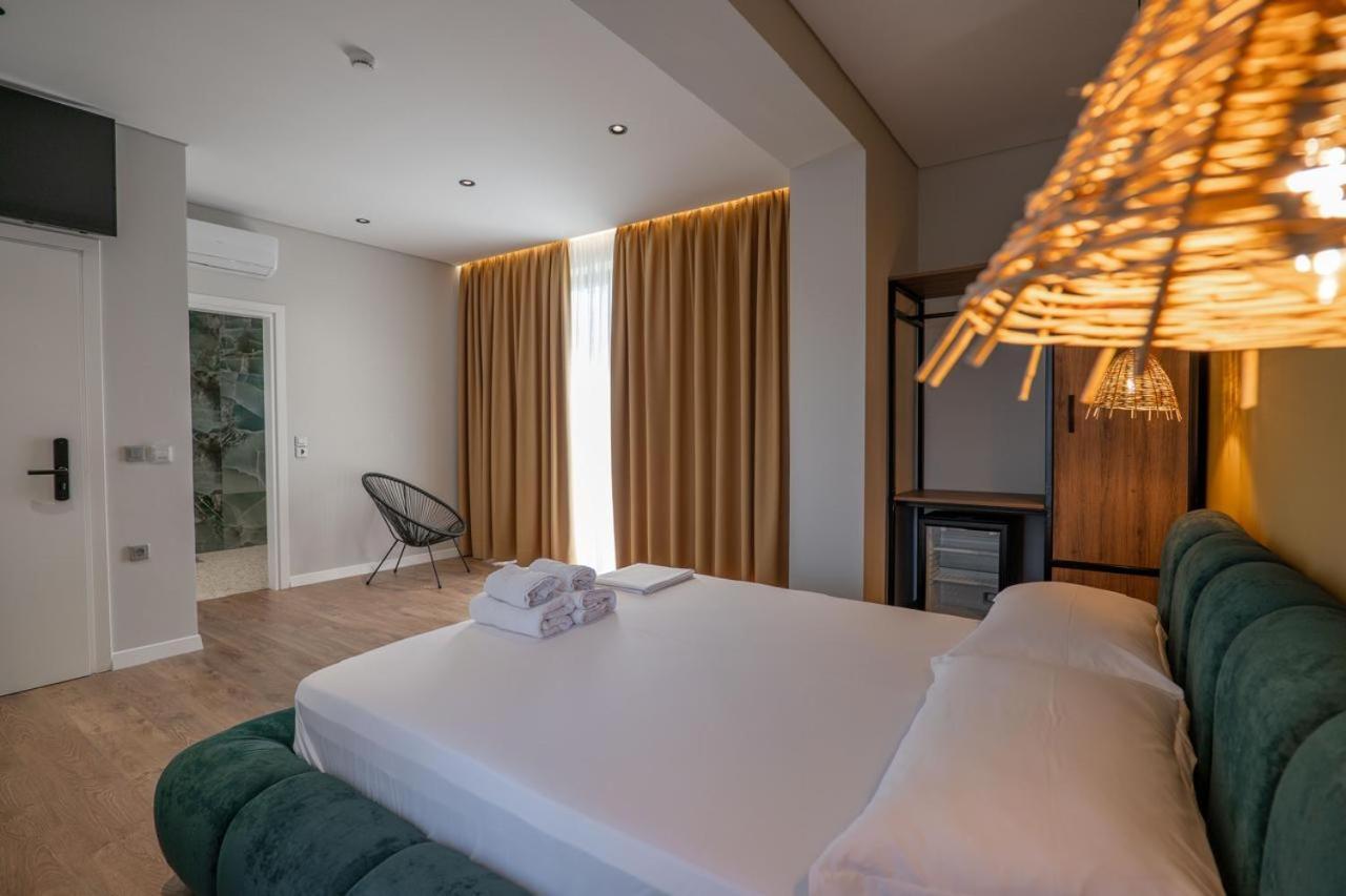 Juer Hotel Bajkaj 外观 照片