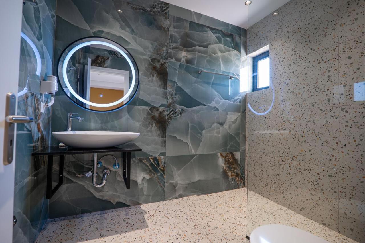 Juer Hotel Bajkaj 外观 照片